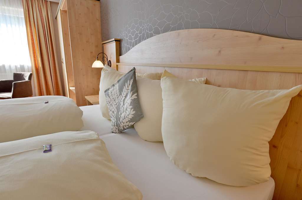 Hotel Mesnerwirt Westendorf Room photo